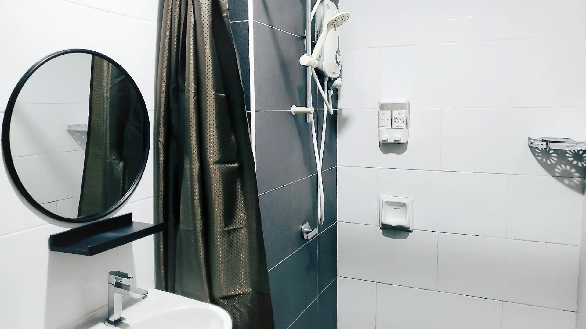 Ipoh City Centre Majestic 2 Room Condo Near Gerbang Malam By City Home Empire Malásia